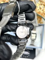 Casio Femme LTP-VT02D-2B Élégante Acier Argenté Cadran Bleu LTP-VT02D-2B https://aiguilledeluxe.com original Algerie DZ