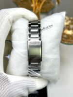 Casio Femme LTP-VT04D-7A Élégante Cadran Blanc/Champagne Acier Argenté LTP-VT04D-7A https://aiguilledeluxe.com original Algerie DZ