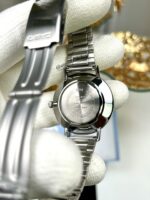 Casio Femme LTP-VT04D-7A Élégante Cadran Blanc/Champagne Acier Argenté LTP-VT04D-7A https://aiguilledeluxe.com original Algerie DZ