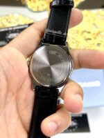 Casio Homme MTP-V006L-7B Élégante Montre Classique Cadran Blanc Bracelet Cuir MTP-V006L-7B https://aiguilledeluxe.com original Algerie DZ