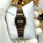 Casio Femme LA670WGA-1D Bracelet Acier Doré Rétro Raffiné LA670WGA-1 https://aiguilledeluxe.com original Algerie DZ