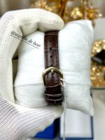 Casio Femme LTP-V006GL-9B Bracelet Cuire Cadran Doré Classique  Raffiné LTP-V006GL-9B https://aiguilledeluxe.com original Algerie DZ