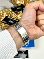 Casio Homme MTP-1381D-3A Montre Analogique Acier Inoxydable Cadran Vert Date/Jour MTP-1381D-3A https://aiguilledeluxe.com original Algerie DZ