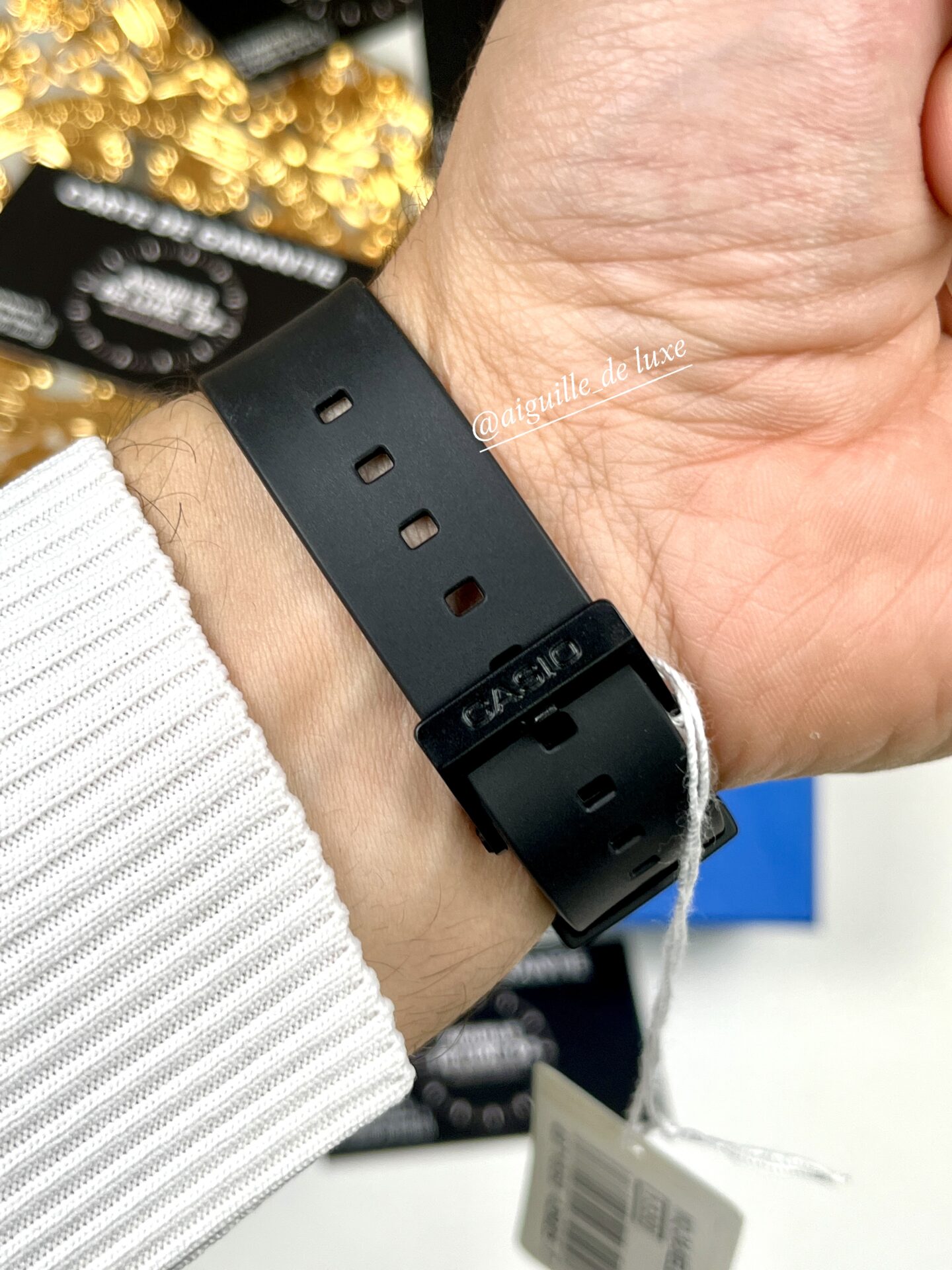 Casio Unisexe MQ-24-9E Bracelet Résine Noir Or Classique Minimaliste MQ-24-9E https://aiguilledeluxe.com original Algerie DZ