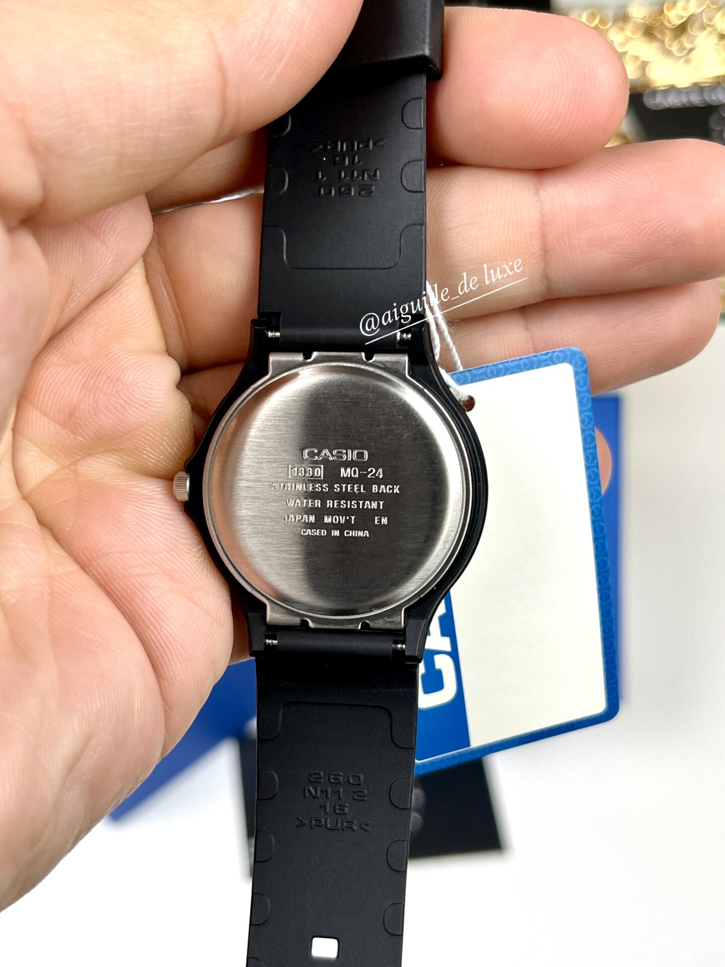 Casio Unisexe MQ-24-9E Bracelet Résine Noir Or Classique Minimaliste MQ-24-9E https://aiguilledeluxe.com original Algerie DZ