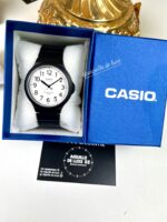 Casio Unisexe MW‑240‑7B Bracelet Résine Noir Classique Fonctionnel MW-240-7B https://aiguilledeluxe.com original Algerie DZ