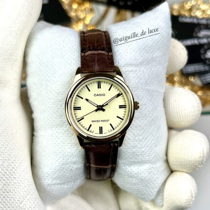 Casio Femme LTP-V005GL-9A Cadran Doré Bracelet Cuir Intemporel LTP-V005GL-9A https://aiguilledeluxe.com original Algerie DZ