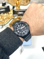 Casio Homme MRW-200H-7A Bracelet Résine Sportif Lisible MRW-200H-7A https://aiguilledeluxe.com original Algerie DZ