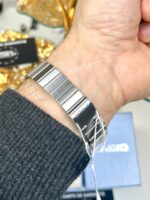 Casio Unisexe A-130WE-7A Bracelet Acier Vintage Rétro Futuriste A130WE-7A https://aiguilledeluxe.com original Algerie DZ