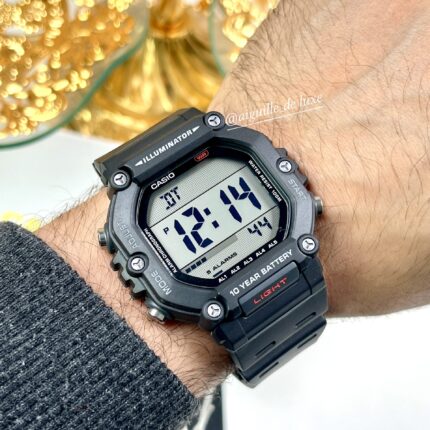 Casio Homme AE-1600H-1A Sportive Digitale Robuste Bracelet Résine Résistant AE-1600H-1A https://aiguilledeluxe.com original Algerie DZ