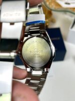 Casio Homme Edifice EFR-S108D-2A – Montre Ultra Fine Élégante Verre Saphir EFR-S108D-2A https://aiguilledeluxe.com original Algerie DZ