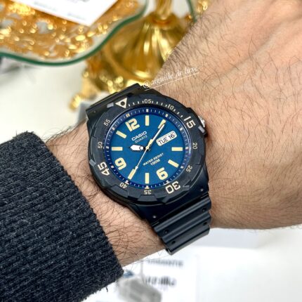 Casio Homme MRW-200H-2B3 – Montre Sportive Robuste Style Plongée MRW-200H-2B3 https://aiguilledeluxe.com original Algerie DZ