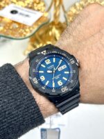 Casio Homme MRW-200H-2B3 – Montre Sportive Robuste Style Plongée MRW-200H-2B3 https://aiguilledeluxe.com original Algerie DZ