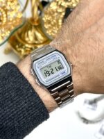 Casio Unisexe A158WEA-7 Vintage Iconique Bracelet Acier Intemporel Touche Blanche (Poignets fins à moyens) A158WEA-7 https://aiguilledeluxe.com original Algerie DZ