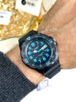 Casio Homme MRW-200H-2B Sportive Robuste Style Plongée (⌀ 44,6 mm) MRW-200H-2B https://aiguilledeluxe.com original Algerie DZ